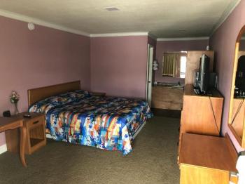 Frontier Motel Main image